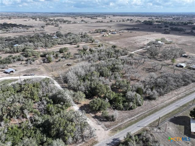 838 E. Oak St., Goliad, TX 77963