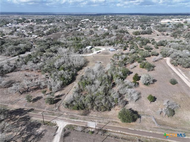 838 E. Oak St., Goliad, TX 77963