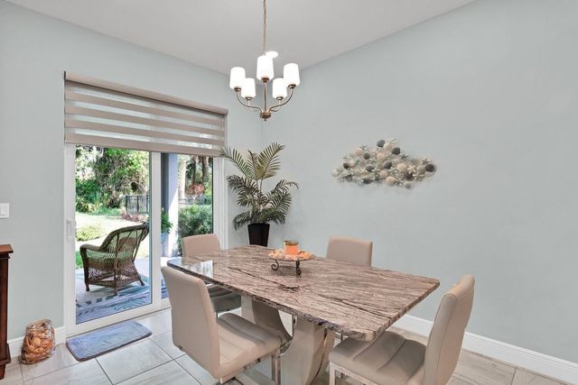 5950 Wild Olive Way, Vero Beach, FL 32966