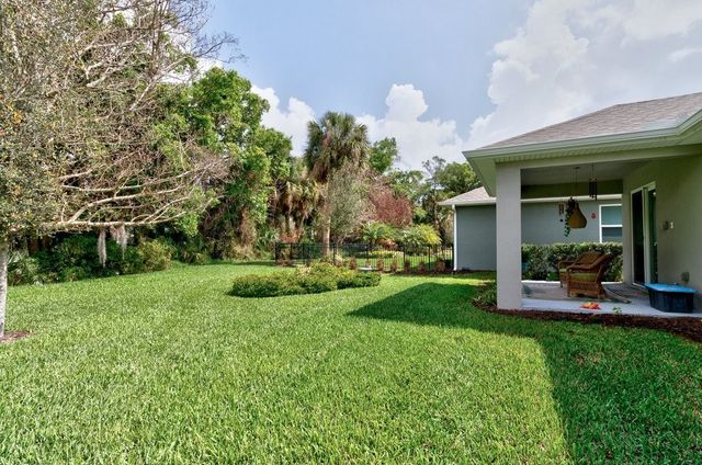 5950 Wild Olive Way, Vero Beach, FL 32966