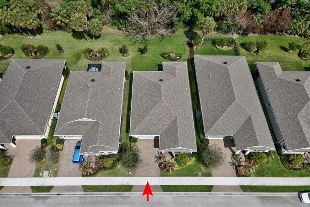 5950 Wild Olive Way, Vero Beach, FL 32966