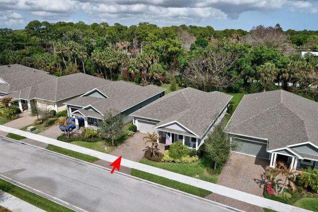 5950 Wild Olive Way, Vero Beach, FL 32966
