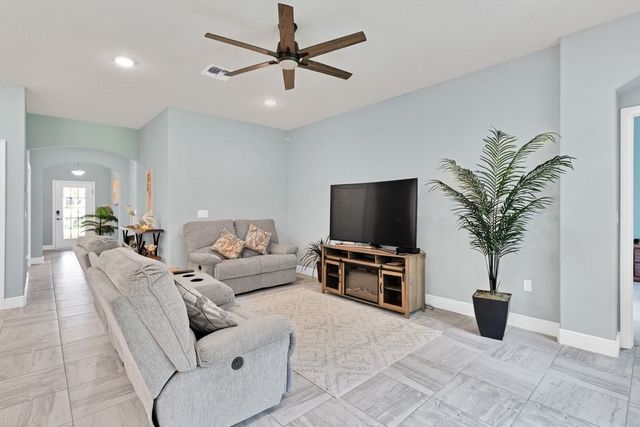 5950 Wild Olive Way, Vero Beach, FL 32966