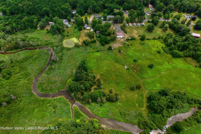 651 Cr 45, Earlton, NY 12058