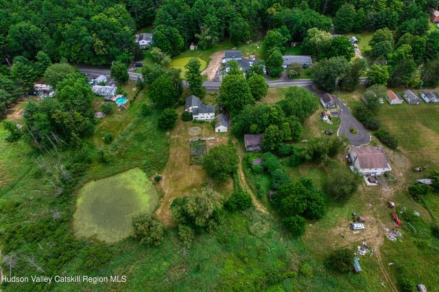 651 Cr 45, Earlton, NY 12058