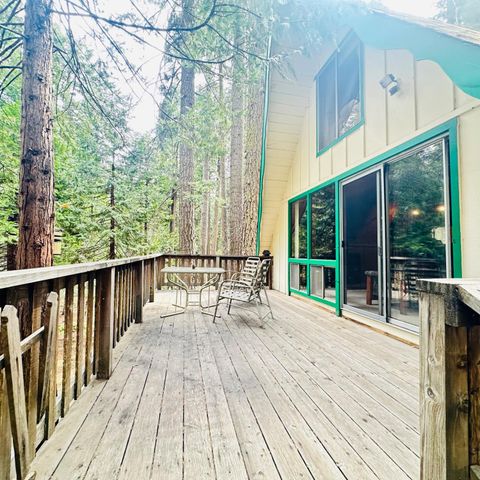 3292 El Camino Boot Strap, Arnold, CA 95223