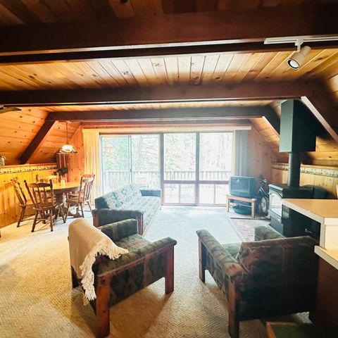 3292 El Camino Boot Strap, Arnold, CA 95223