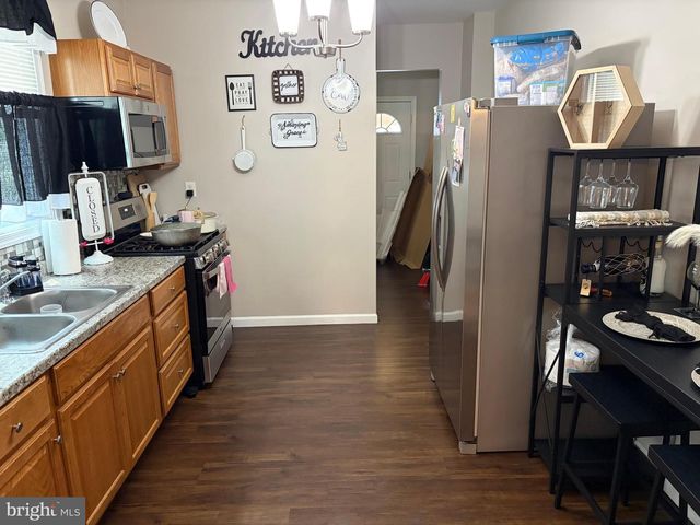 546 N 3RD ST, Steelton, PA 17113