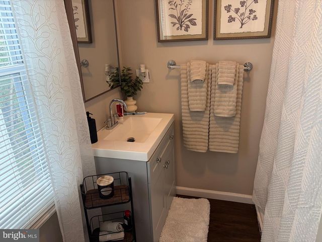 546 N 3RD ST, Steelton, PA 17113
