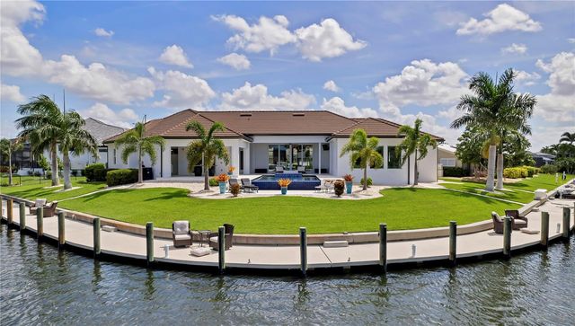 2795 BAY COURT, Punta Gorda, FL 33950