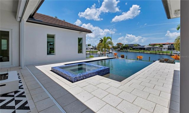 2795 BAY COURT, Punta Gorda, FL 33950
