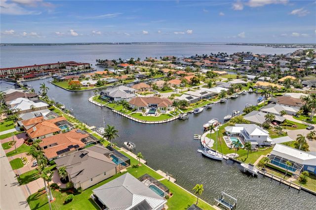 2795 BAY COURT, Punta Gorda, FL 33950