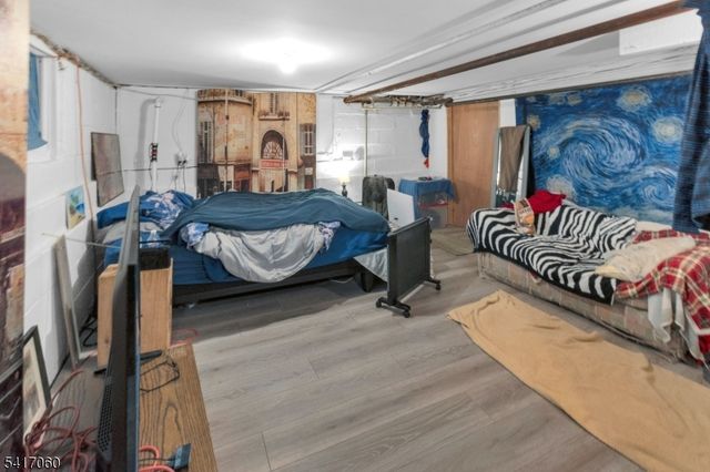 17 Wellington Ave, West Orange Twp., NJ 07052