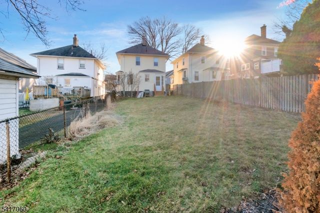 17 Wellington Ave, West Orange Twp., NJ 07052