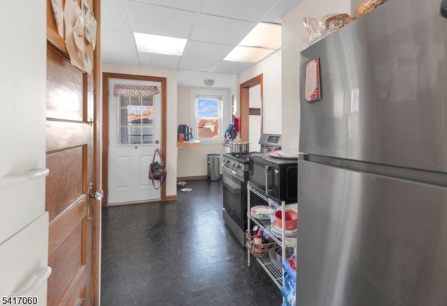 17 Wellington Ave, West Orange Twp., NJ 07052