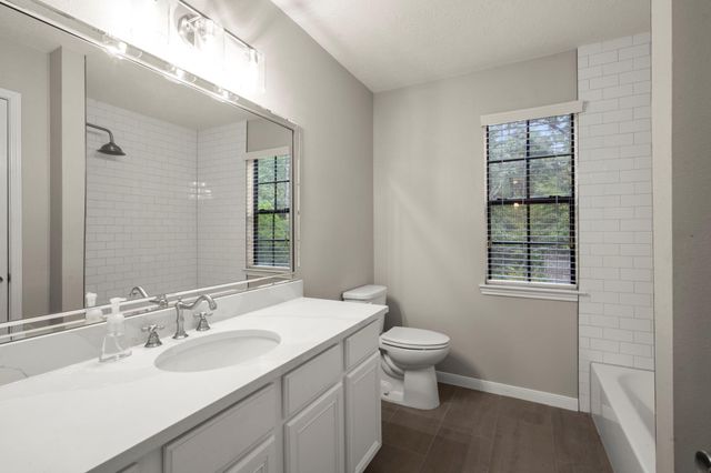 4770 Oak Knoll Lane, Montgomery, TX 77316