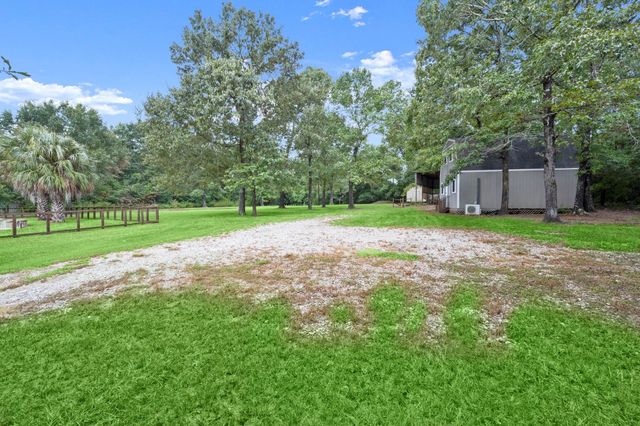 4770 Oak Knoll Lane, Montgomery, TX 77316