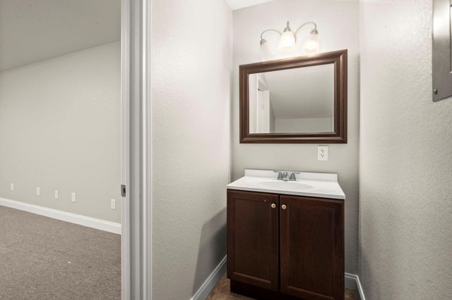 4770 Oak Knoll Lane, Montgomery, TX 77316