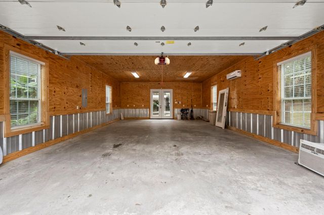 4770 Oak Knoll Lane, Montgomery, TX 77316