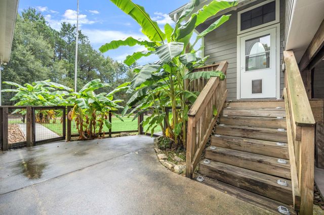 4770 Oak Knoll Lane, Montgomery, TX 77316