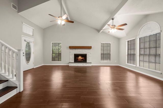 4770 Oak Knoll Lane, Montgomery, TX 77316