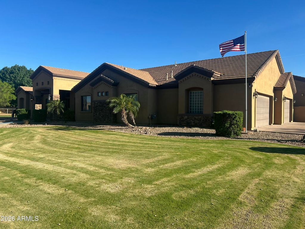 837 W VIA DE ARBOLES --, San Tan Valley, AZ 85140