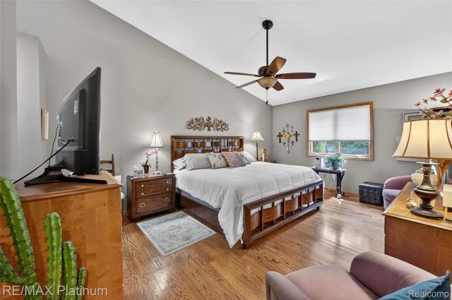 1127 Steph Lane 58, Brighton, MI 48116