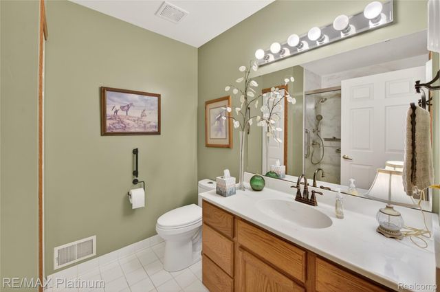 1127 Steph Lane 58, Brighton, MI 48116