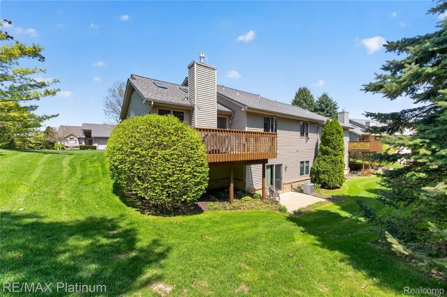 1127 Steph Lane 58, Brighton, MI 48116
