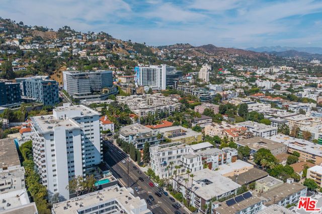 1155 N La Cienega Boulevard 110, West Hollywood, CA 90069