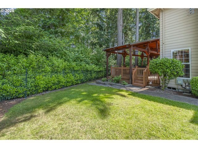 1116 Russ Ln, Mc Minnville, OR 97128