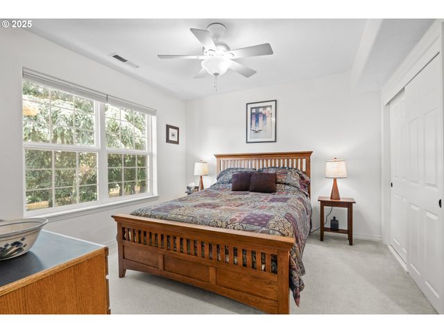 1116 Russ Ln, Mc Minnville, OR 97128