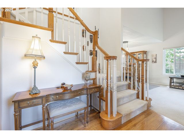1116 Russ Ln, Mc Minnville, OR 97128