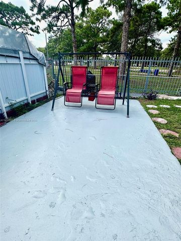 3947 NW 207th St Rd, Miami Gardens, FL 33055