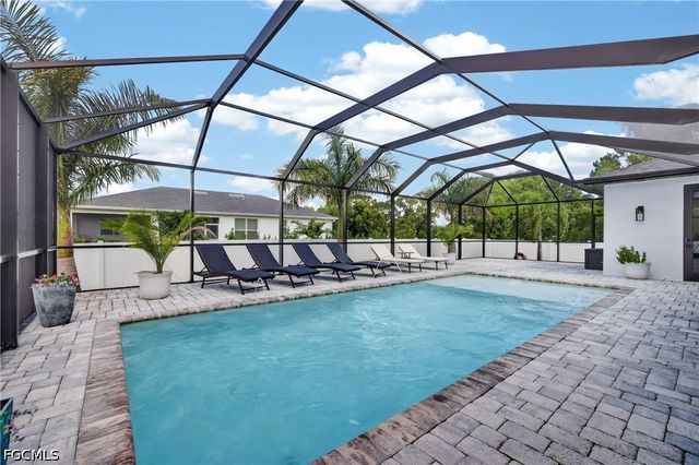 4700 NW 38th AVE, Cape Coral, FL 33993