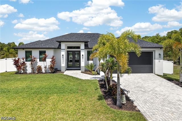4700 NW 38th AVE, Cape Coral, FL 33993
