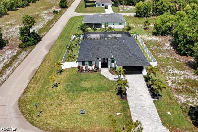 4700 NW 38th AVE, Cape Coral, FL 33993