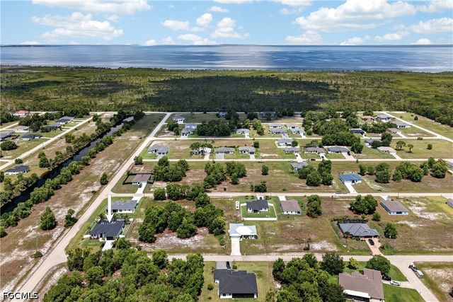 4700 NW 38th AVE, Cape Coral, FL 33993
