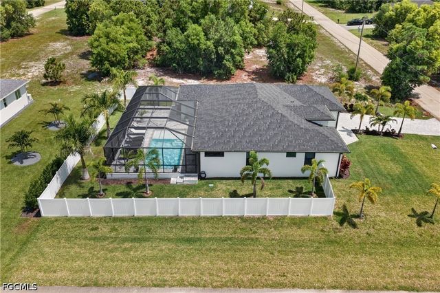 4700 NW 38th AVE, Cape Coral, FL 33993
