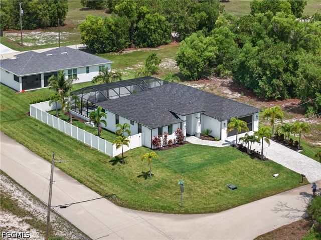 4700 NW 38th AVE, Cape Coral, FL 33993