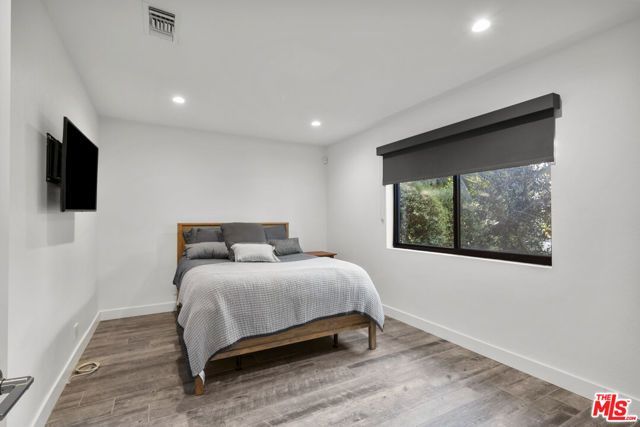 2724 S Harcourt Avenue, Los Angeles, CA 90016