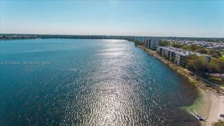 110 Lake Emerald Dr 403, Oakland Park, FL 33309