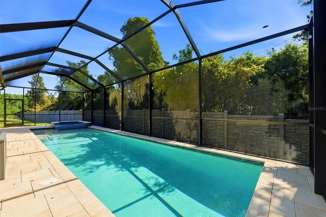 8724 PRESTON WOODS COURT, Land O Lakes, FL 34638