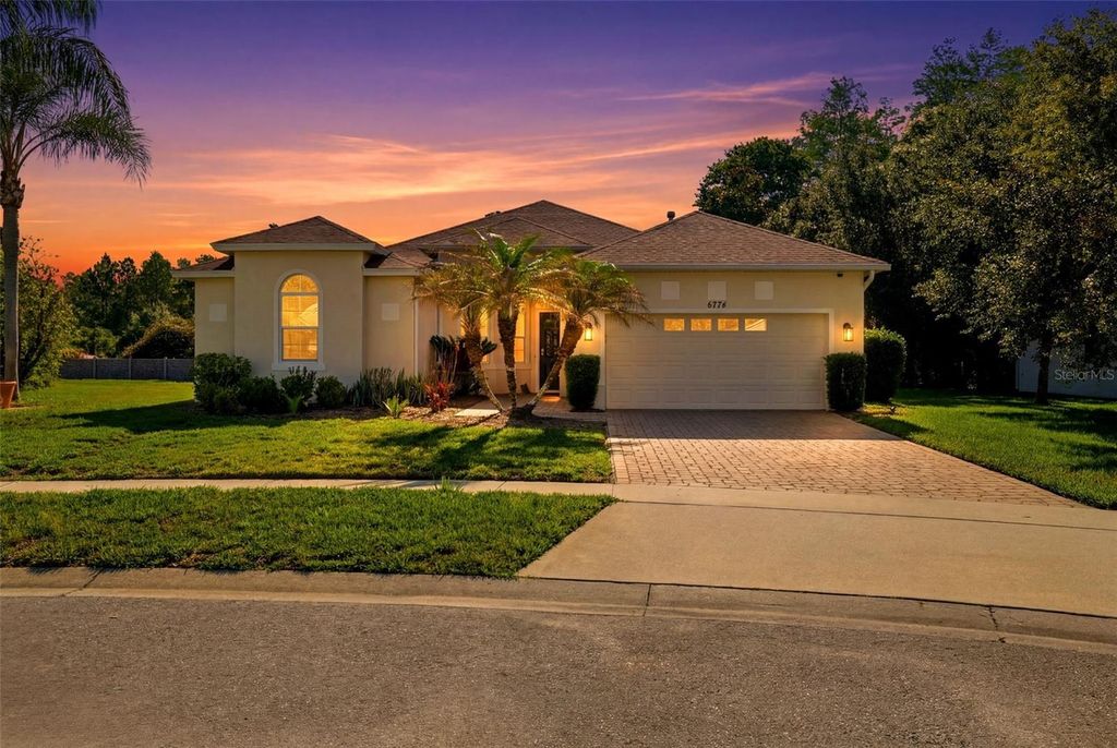 8724 PRESTON WOODS COURT, Land O Lakes, FL 34638