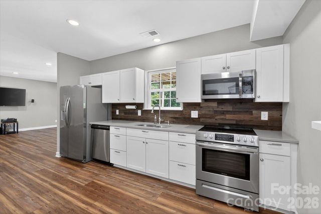 171 Sweet Briar Drive, Fort Mill, SC 29707