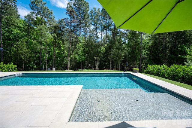 171 Sweet Briar Drive, Fort Mill, SC 29707