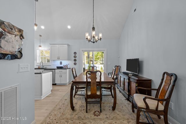 1403 Seafarer Drive, Oriental, NC 28571