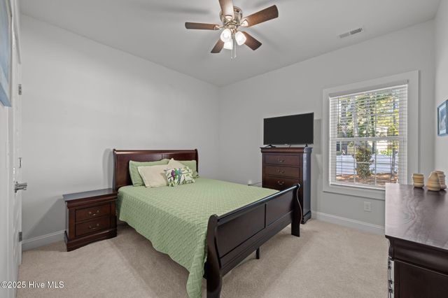 1403 Seafarer Drive, Oriental, NC 28571