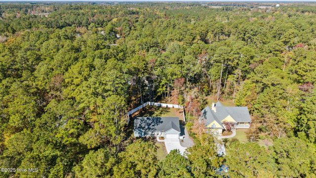 1403 Seafarer Drive, Oriental, NC 28571