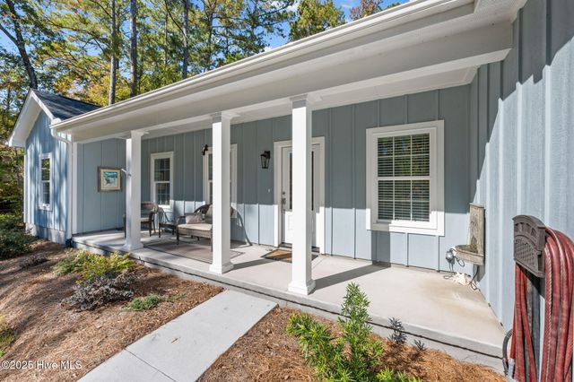 1403 Seafarer Drive, Oriental, NC 28571